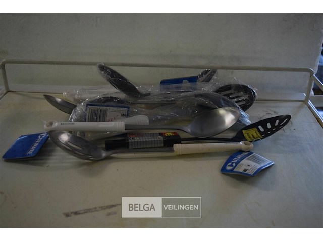 ±90 div serveerlepels - afbeelding 1 van  4