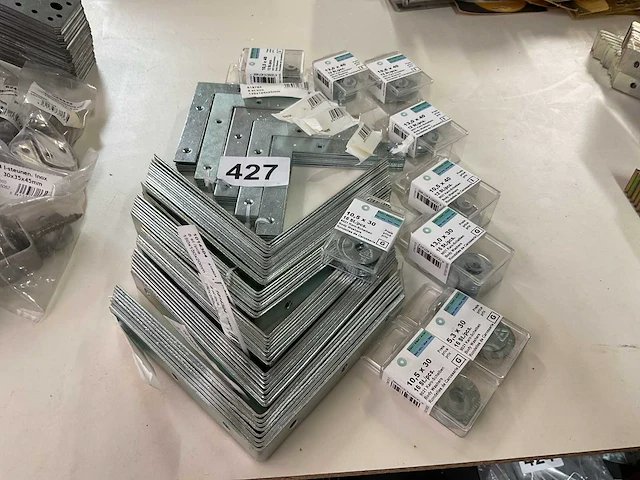 90 hoek verbindingen en 9 dozen ringen - afbeelding 1 van  7