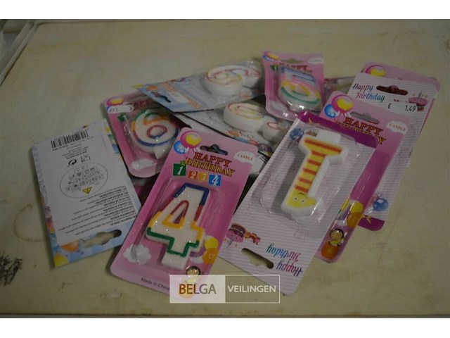 ±90 verjaardagskaarsen - afbeelding 1 van  4