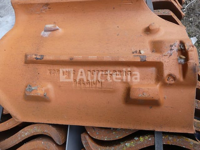 900 wienerberger koramic golvende tegels - pottelberg - afbeelding 2 van  10