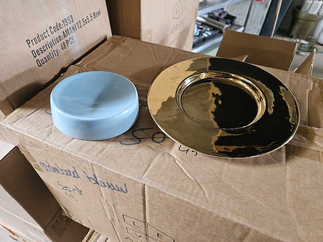 90x serax - san pellegrino - gouden borden 21cm - afbeelding 1 van  3