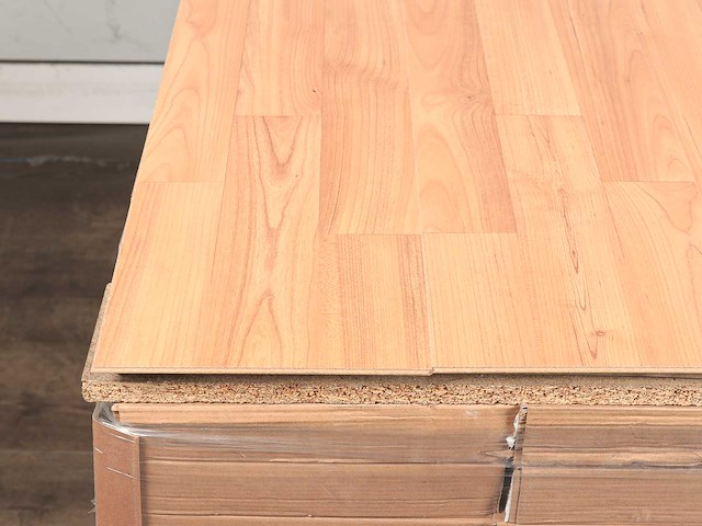 91 m2 laminaat plank - 1383 x 193 x 7 mm - afbeelding 2 van  2