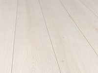 91 m2 laminaat plank - 1383 x 193 x 8 mm - afbeelding 1 van  3