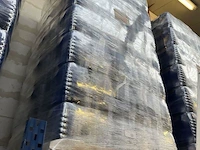 91 pvc jerrycans - 20 l