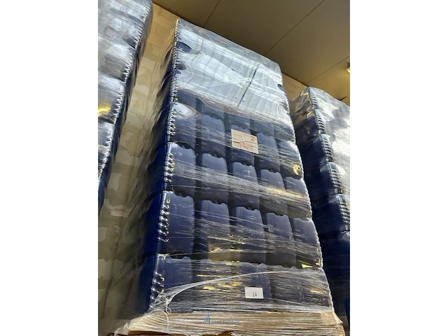 91 pvc jerrycans - 20 l - afbeelding 1 van  2