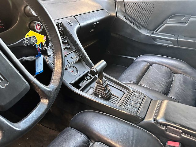 928 - oldtimer - afbeelding 2 van  61