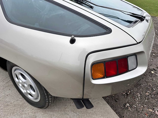 928 - oldtimer - afbeelding 14 van  61