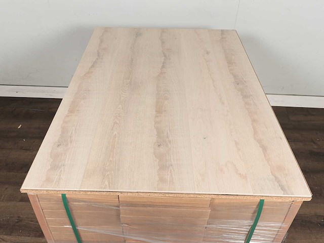93 m2 laminaat plank - 1380 x 193 x 8 mm - afbeelding 3 van  4