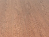 93 m2 laminaat plank - 1383 x 193 x 10 mm - afbeelding 1 van  3