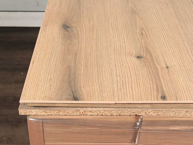 93 m2 laminaat plank - 1383 x 193 x 7 mm - afbeelding 2 van  4
