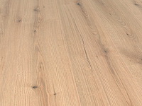 93 m2 laminaat plank - 1383 x 193 x 7 mm - afbeelding 1 van  3