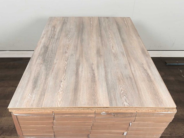 93 m2 laminaat plank - 1383 x 193 x 8 mm - afbeelding 2 van  3