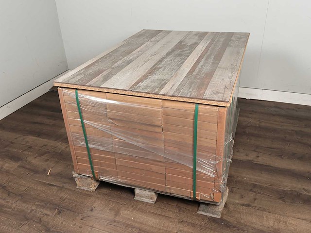 94 m2 laminaat plank - 1383 x 244 x 8 mm - afbeelding 4 van  4