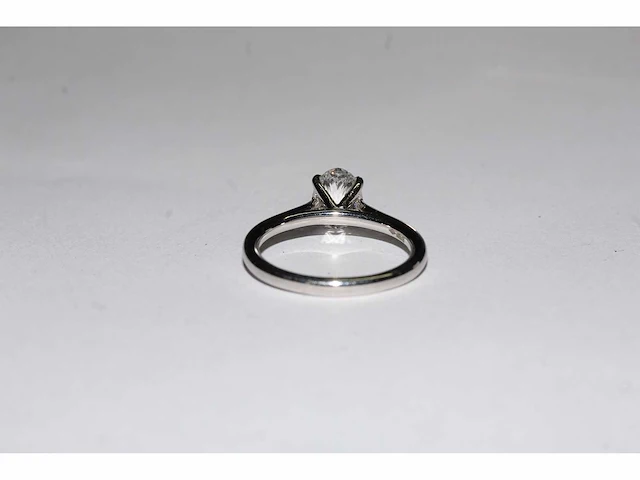 950 platina witte ring met 1,01 cts laboratoriumgekweekte diamant - afbeelding 5 van  9