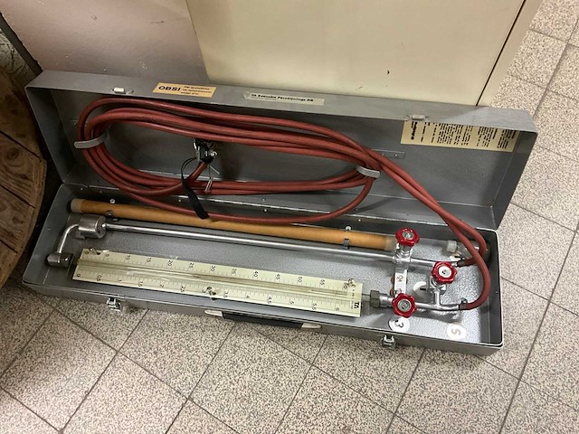 95m stelling inhoudende grote partij elektra en diversen - afbeelding 38 van  121