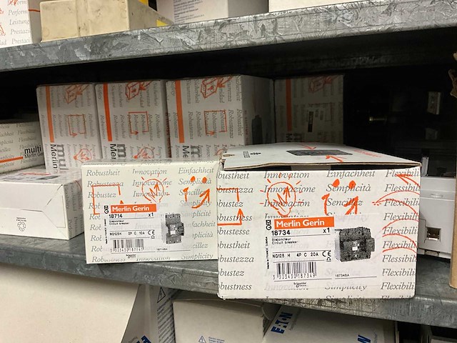 95m stelling inhoudende grote partij elektra en diversen - afbeelding 45 van  121