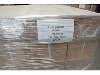 96 m² massief eiken lamparket - afbeelding 1 van  4