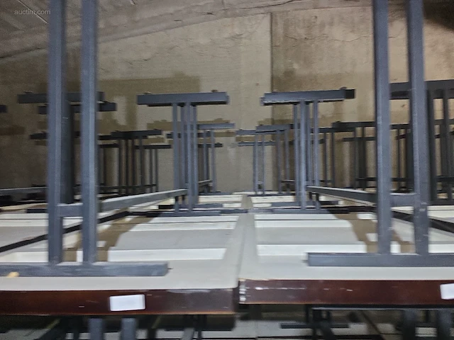 (96x) houten tafels - afbeelding 4 van  5