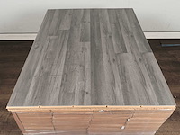 97 m2 laminaat plank - 1286 x 194 x 8 mm - afbeelding 1 van  1