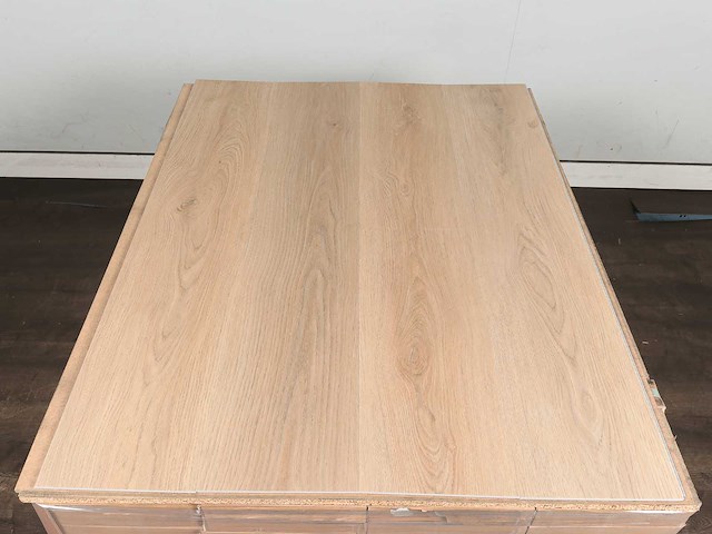 97 m2 pvc spc click plank met xps onderlaag - 1220 x 228 x 5+1 mm - afbeelding 3 van  4
