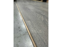 97,11 m2 laminaatvloer 8mm - afbeelding 3 van  3