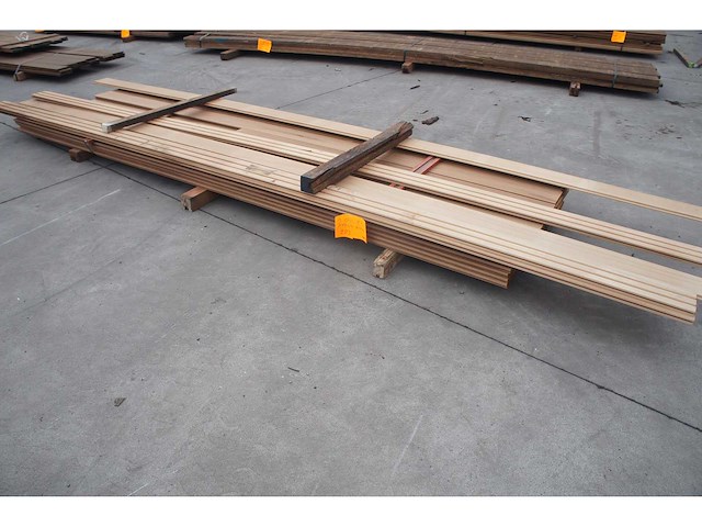 97,70 lm ayous planchetten - afbeelding 1 van  6