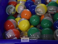 ±98 verrassingsballen - afbeelding 2 van  4