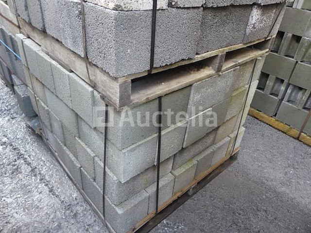 980 massieve blokken dikte 19 cm - afbeelding 7 van  8