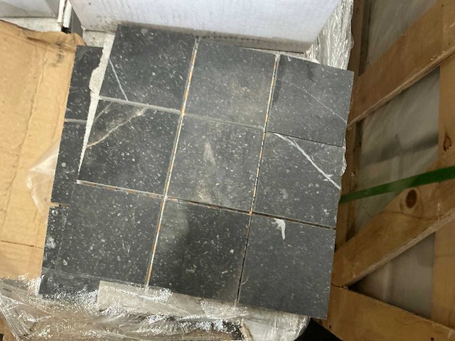 9,9 m2 mozaïektegels - afbeelding 1 van  3