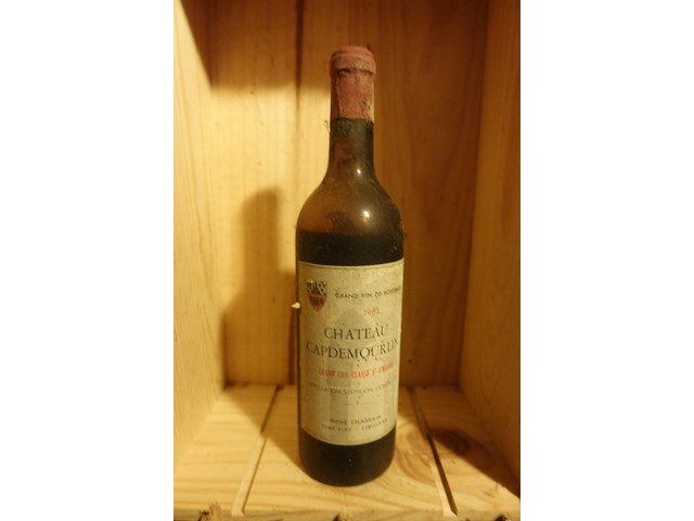 9x 75cl chateau cap de mourlin 1967 - afbeelding 1 van  4