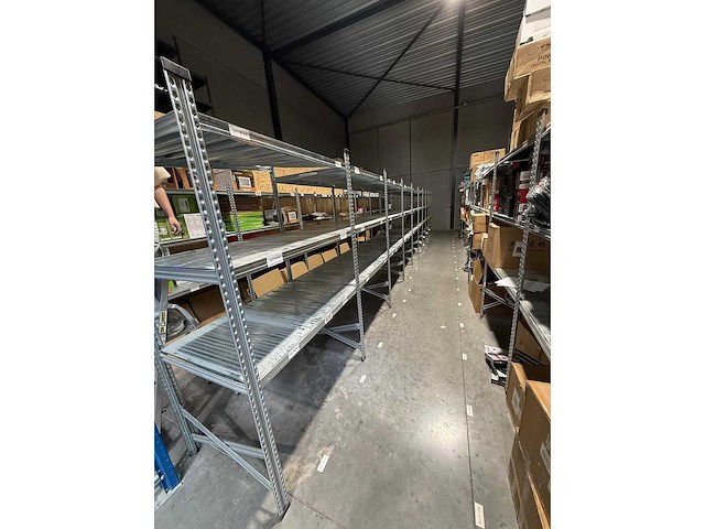 9x aluminium rekken – totaal ±10,8 meter – lot 113 - afbeelding 2 van  7
