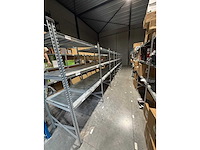 9x aluminium rekken – totaal ±10,8 meter – lot 113 - afbeelding 2 van  7