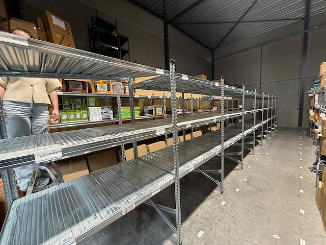 9x aluminium rekken – totaal ±10,8 meter – lot 113 - afbeelding 3 van  7