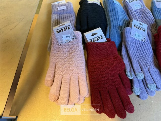 ± 9x handschoenen - afbeelding 2 van  3