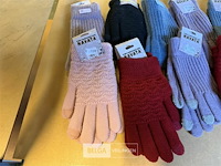 ± 9x handschoenen - afbeelding 2 van  3