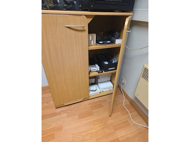 (9x) kantoormeubilair ikea,.. - afbeelding 19 van  19