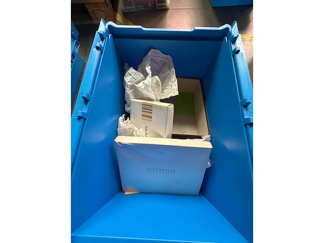 9x kunstof opbergbox + inhoud - afbeelding 2 van  12