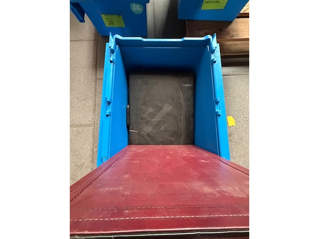 9x kunstof opbergbox + inhoud - afbeelding 6 van  12