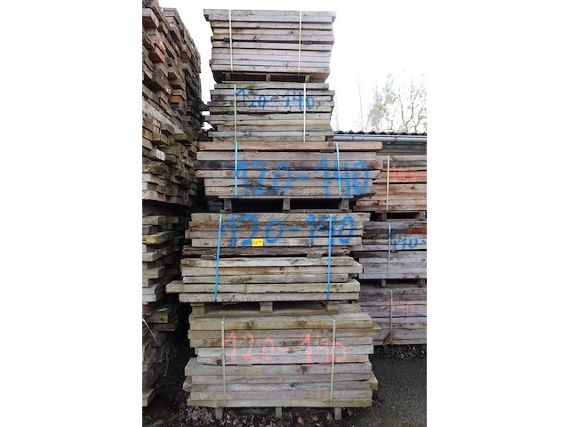 9x pallet hout - afbeelding 1 van  4