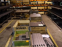 9x pallet metalen onderdelen - afbeelding 1 van  12