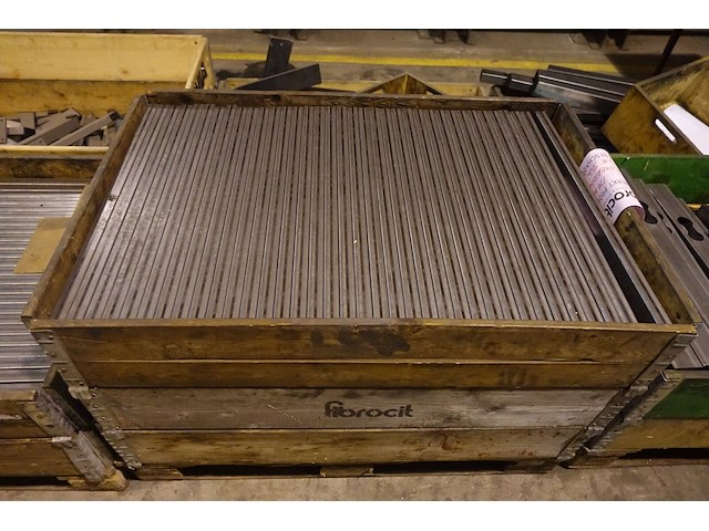 9x pallet metalen onderdelen - afbeelding 7 van  12