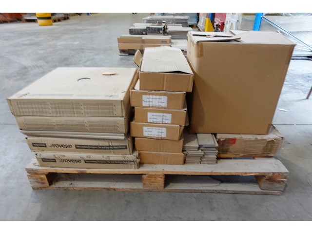 9x pallet rest tegels/plinten - afbeelding 3 van  11