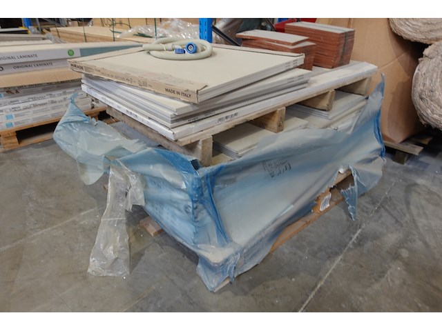9x pallet rest tegels/plinten - afbeelding 7 van  11