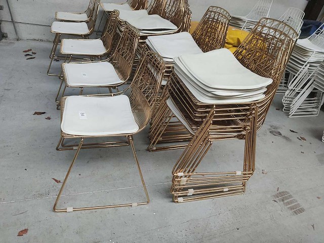 9x stoel goud + kussen (9x) - afbeelding 2 van  2