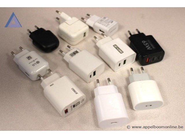 9x stroomadapters, waaronder lg, je-lord, cesak 20w en 65w, werking niet gekend - afbeelding 1 van  1