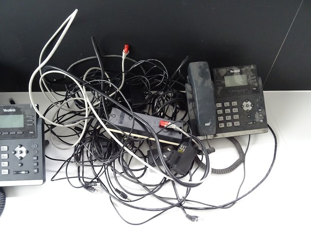 9x telefoon yealink - afbeelding 4 van  4
