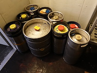 9x vat divers bier - afbeelding 1 van  4