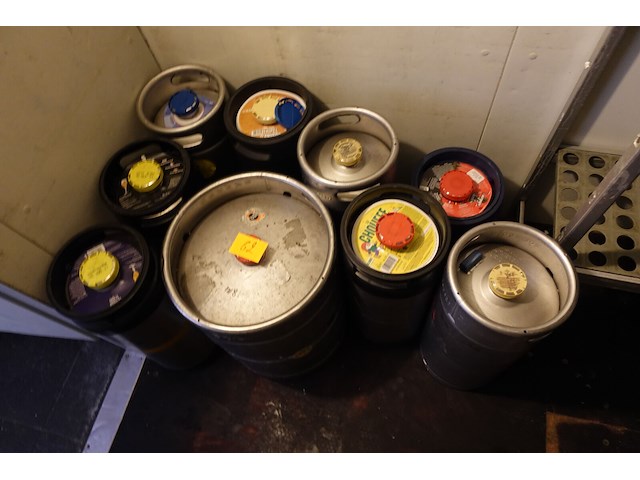 9x vat divers bier - afbeelding 2 van  4