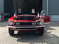 A 1968 shelby gt350 fastback, 302 cui v8, four-speed manual, candy apple red over black, shelby no. 02716 - afbeelding 10 van  73