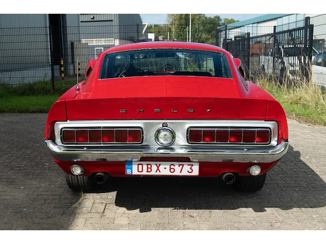 A 1968 shelby gt350 fastback, 302 cui v8, four-speed manual, candy apple red over black, shelby no. 02716 - afbeelding 13 van  73